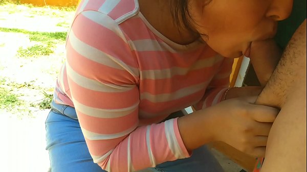 Rapidinha caseira com meu melhor amigo, ele vem dentro da minha buceta.