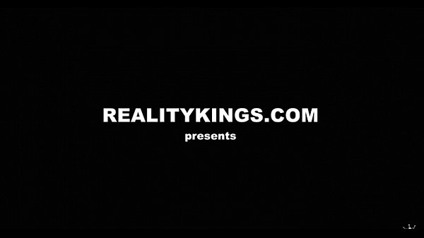 Sexy latin babe fucked