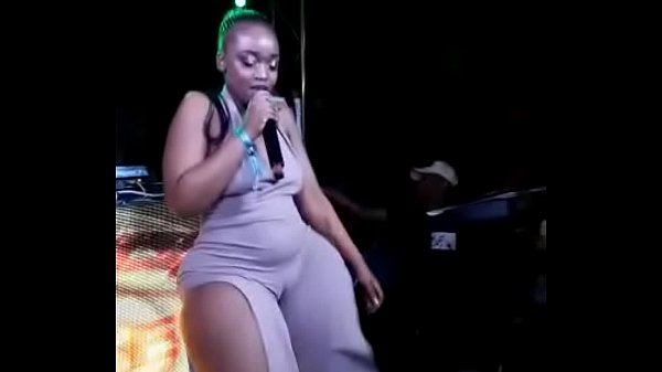 Best Teen BBW Shaking Her Ass in My Party